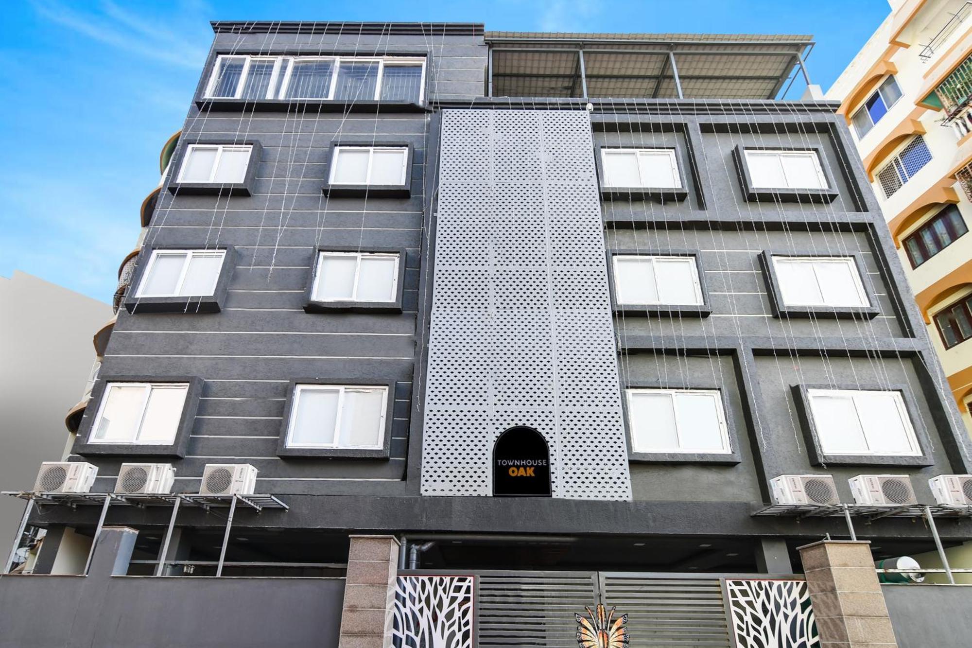 Super Townhouse Oak Sayhallo Ecstasy 부바네스 외부 사진
